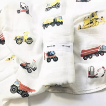 Afbeelding in Gallery-weergave laden, Hydrofiele Luier XL Doek Swaddle 70% Bamboe 30% Katoen Baby Doeken Werkvoertuig Jongen 120x120cm
